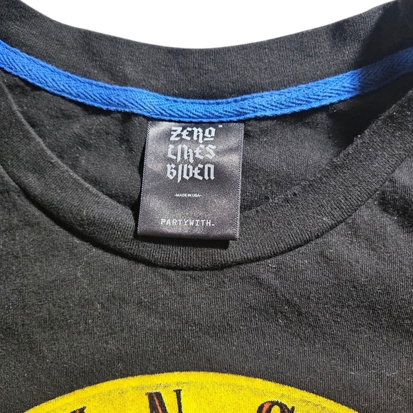 Zero F*cks Given Guns N Roses Oversize Black T Shirt Small/Medium - Picture 7 of 7